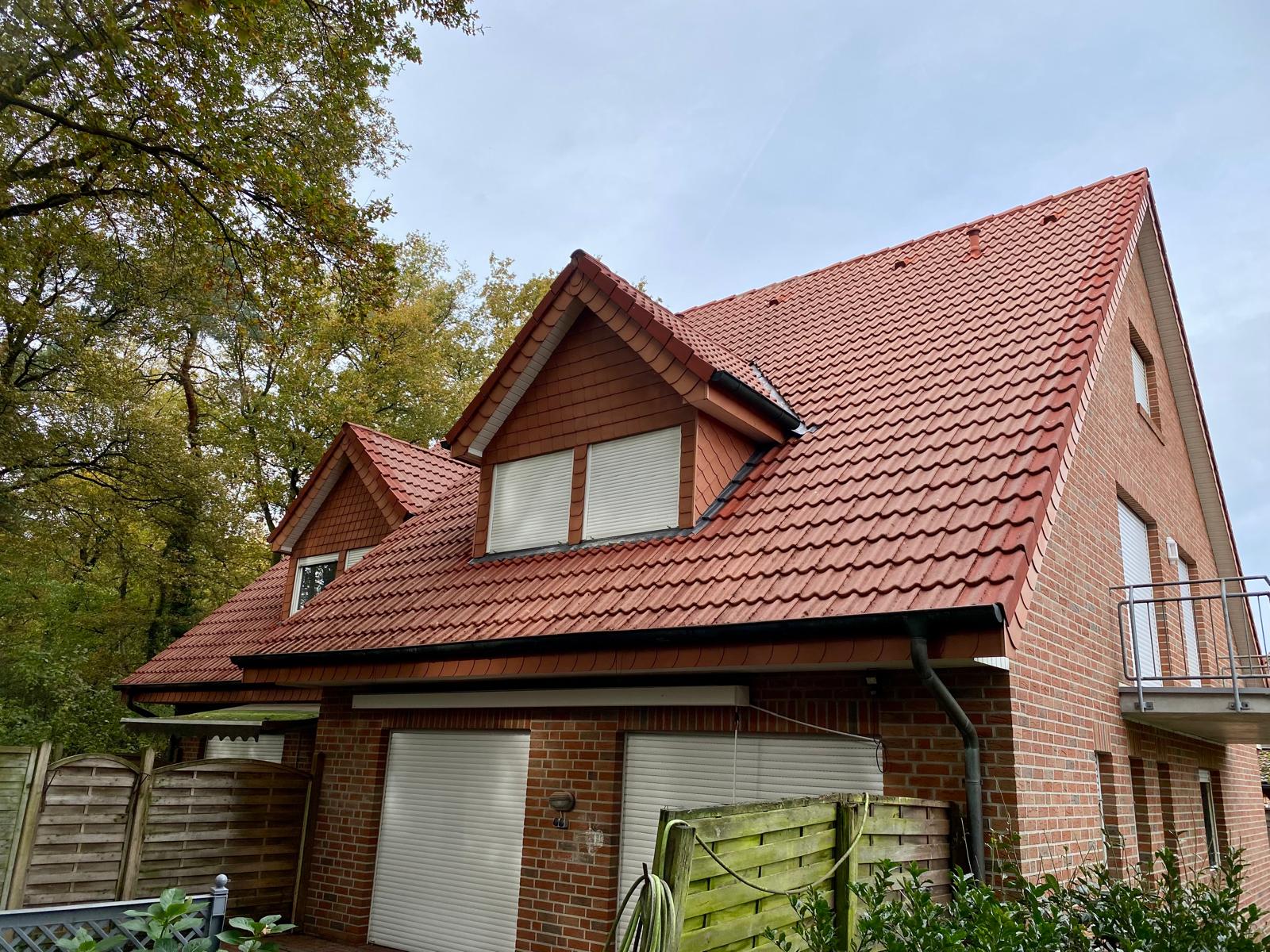 Dach in Dalum nach der Reinigung